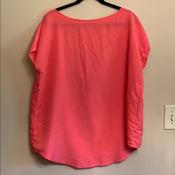 Ava & Viv 2X Coral Cap-sleeve Blouse - Picture 5 of 5